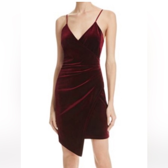 Winsor Red velvet mini dress size XS - Picture 3 of 3